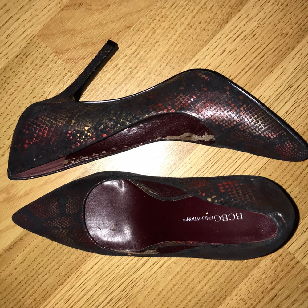Size 8 Snakeskin Patterned Heels